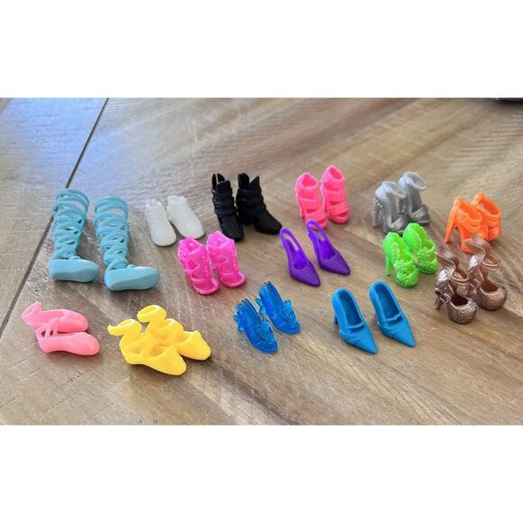 Barbie Doll Shoe Boot Accessory Lot Pink Blue Teal Black Flat‎ Feet Ballet - Picture 1 of 3